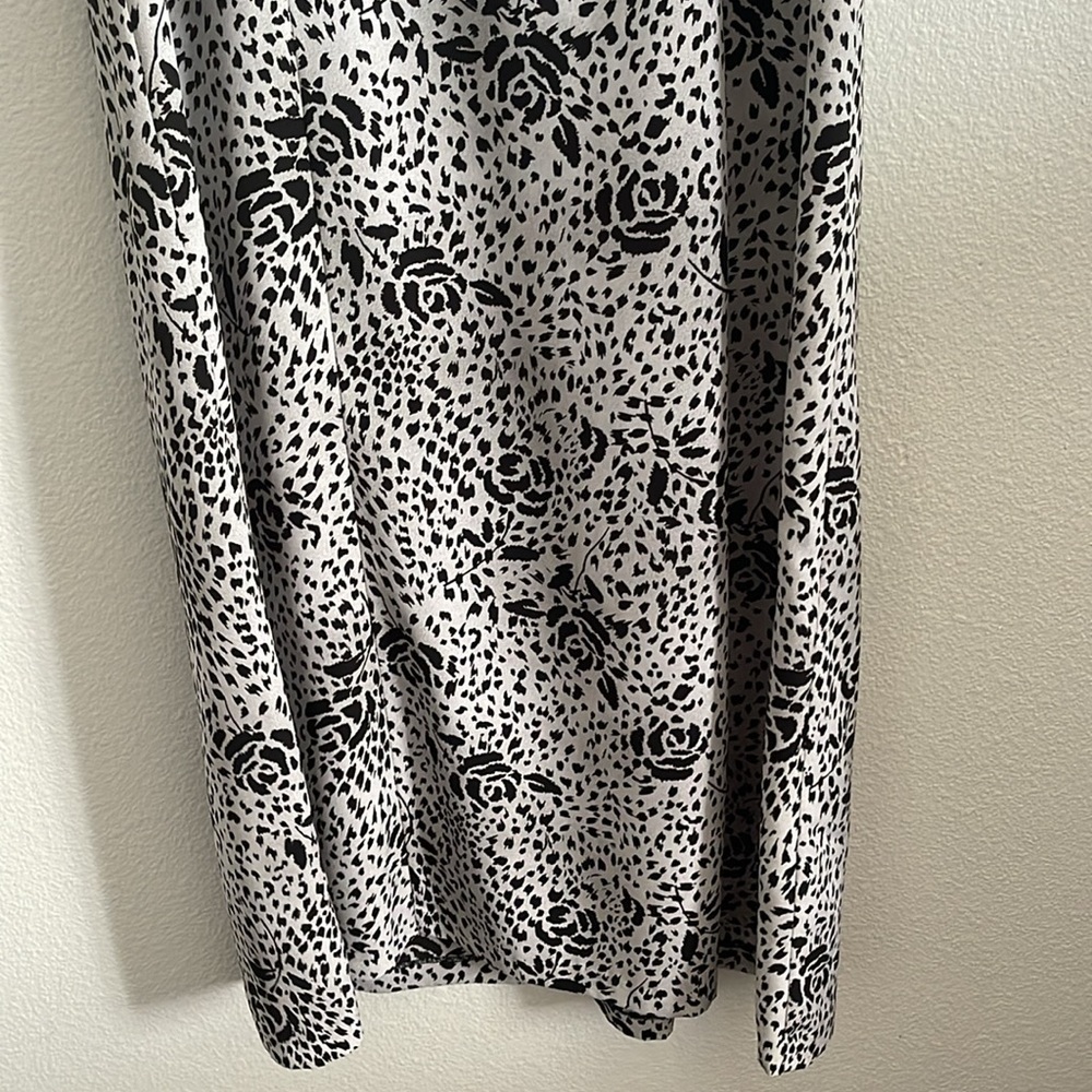 Studio I Petite Leopard Floral Dress Size 8P - Picture 4 of 6